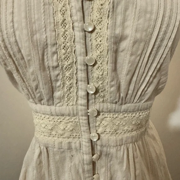 Anthropologie Elegant Cream Lace Trim Blouse - Picture 2 of 8